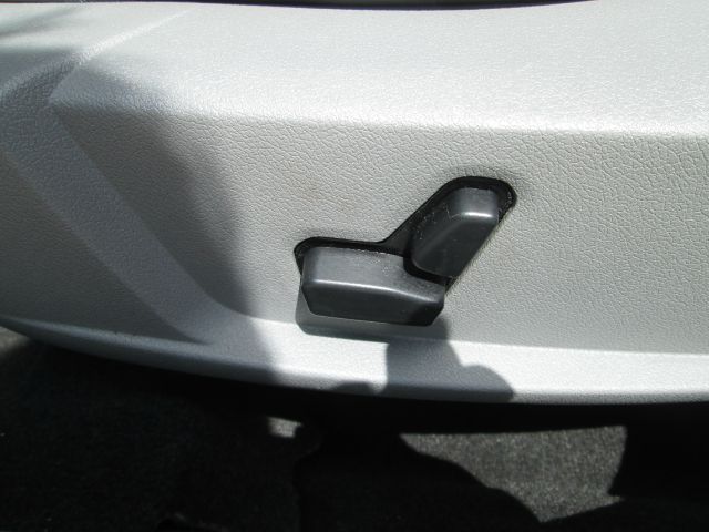 Chrysler 300C 2005 photo 11