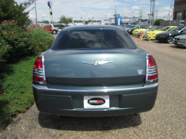 Chrysler 300C 2005 photo 5