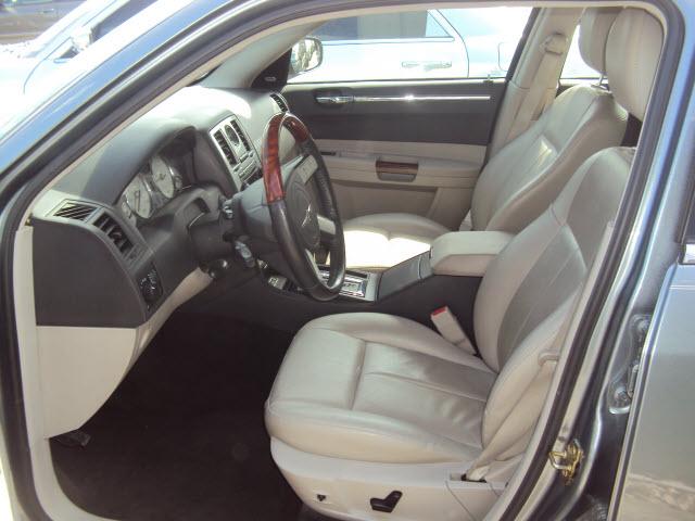 Chrysler 300C 2005 photo 5