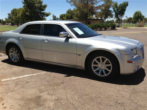 Chrysler 300C Regular Cab Sedan