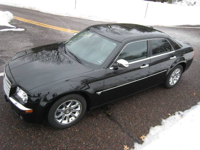 Chrysler 300C 5.6 SE Sedan