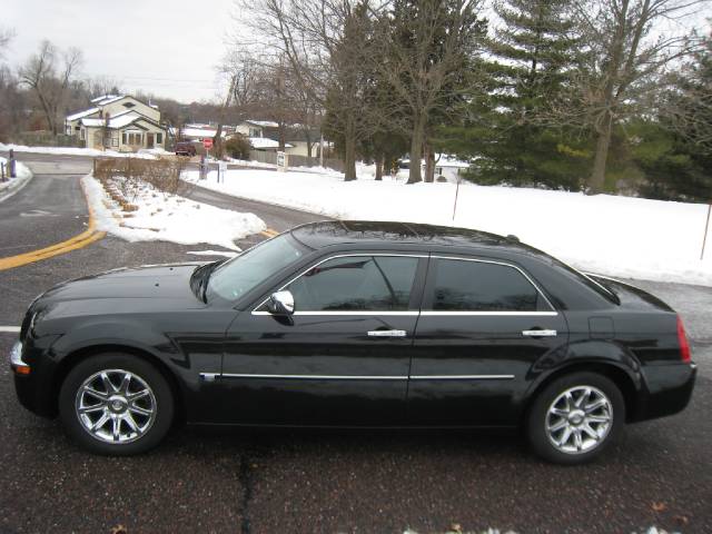 Chrysler 300C 2005 photo 1