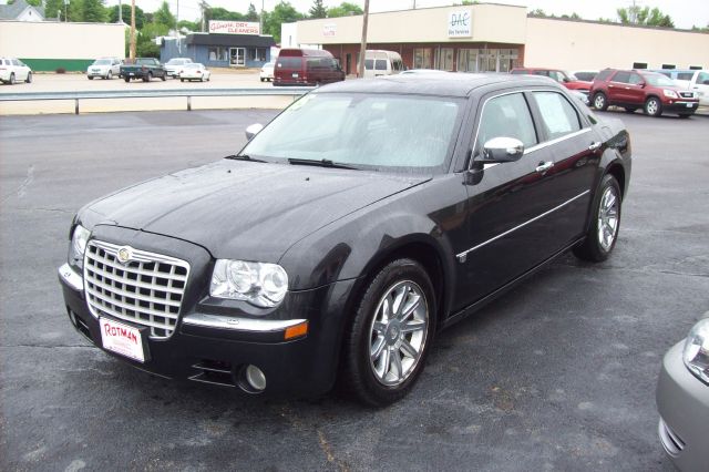 Chrysler 300C 2005 photo 4