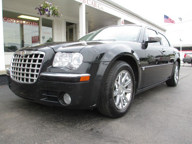 Chrysler 300C 2005 photo 4