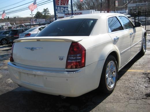 Chrysler 300C 2005 photo 4