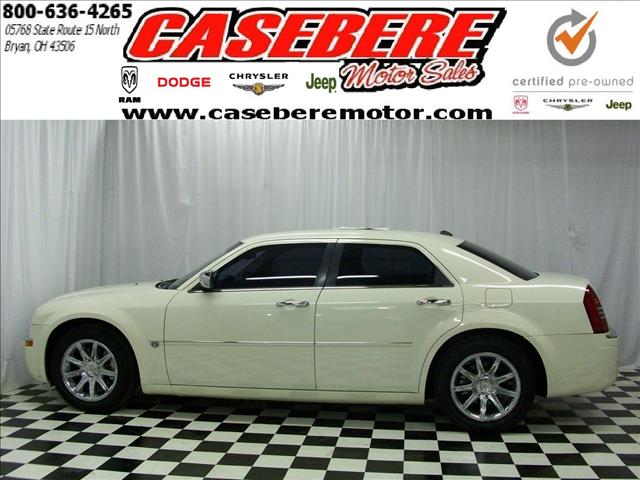 Chrysler 300C 2005 photo 3