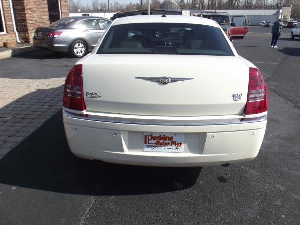 Chrysler 300C 2005 photo 5