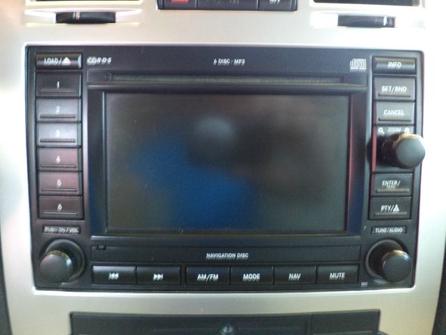 Chrysler 300C 2005 photo 22