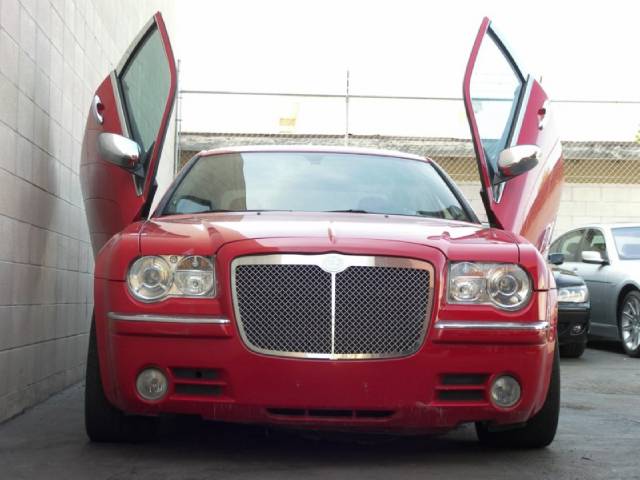 Chrysler 300C 2005 photo 4