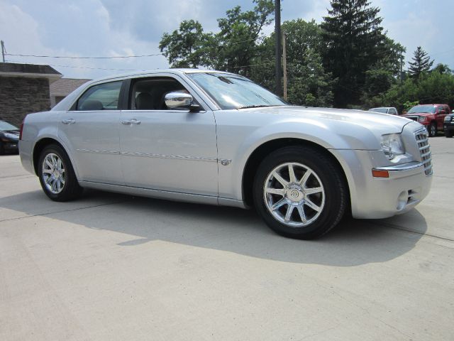 Chrysler 300C Unknown Sedan