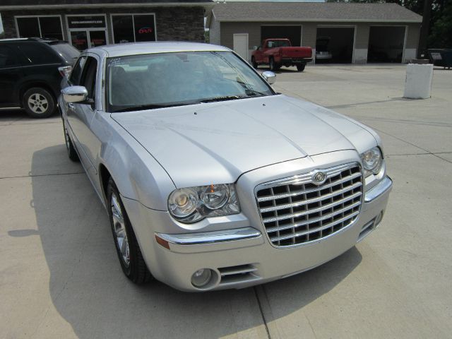 Chrysler 300C 2005 photo 3