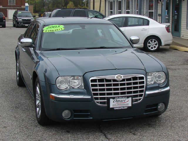 Chrysler 300C 2005 photo 1