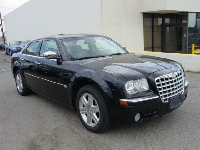 Chrysler 300C 2006 photo 3