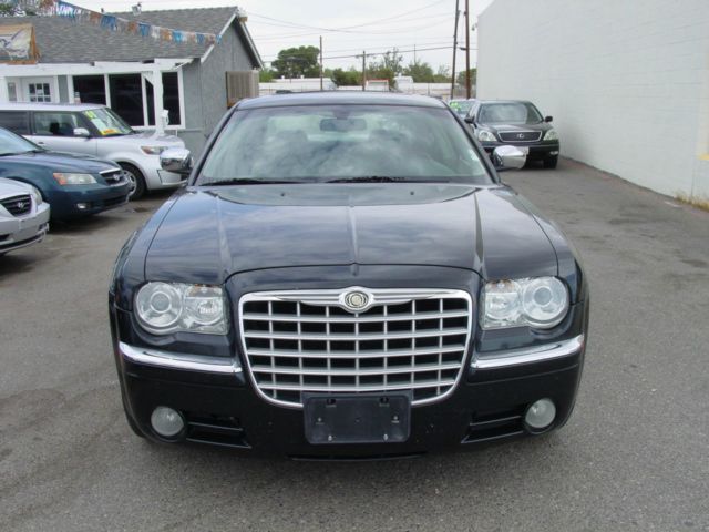 Chrysler 300C 2006 photo 4