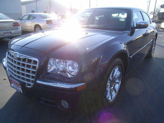 Chrysler 300C 2006 photo 3