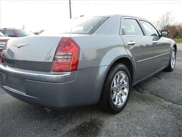 Chrysler 300C 2006 photo 3