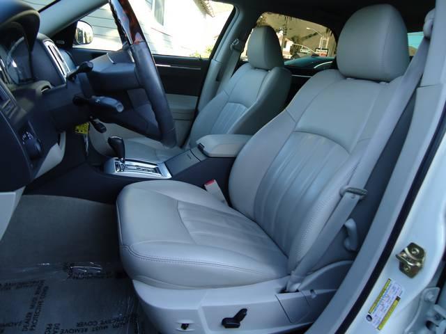 Chrysler 300C 2006 photo 4