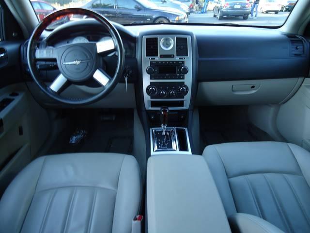 Chrysler 300C 2006 photo 5