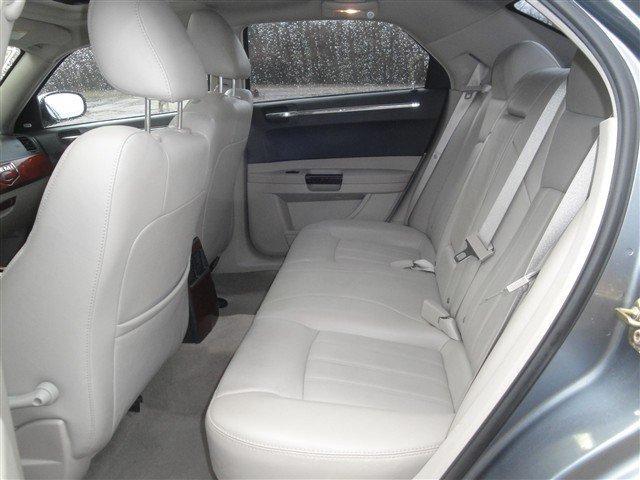 Chrysler 300C 2006 photo 5