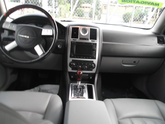 Chrysler 300C 2006 photo 4