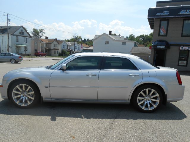 Chrysler 300C 2006 photo 34