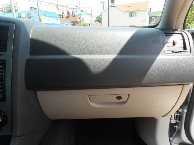 Chrysler 300C 2006 photo 43