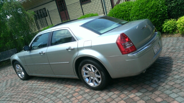 Chrysler 300C 2006 photo 1