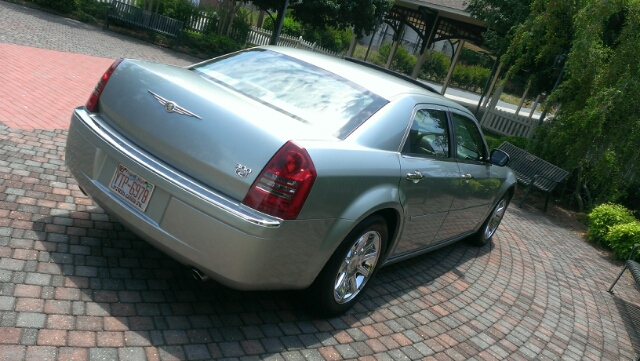 Chrysler 300C 2006 photo 6