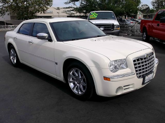 Chrysler 300C 2006 photo 3