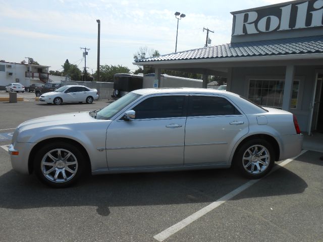 Chrysler 300C 2006 photo 1