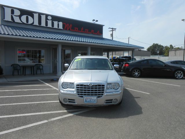 Chrysler 300C 2006 photo 2