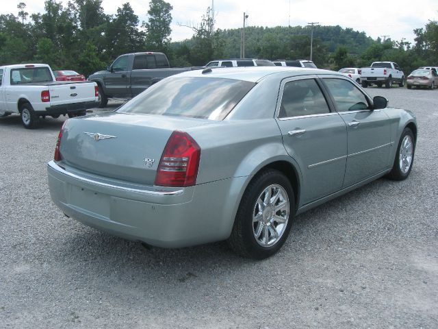 Chrysler 300C 2006 photo 3