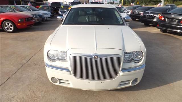 Chrysler 300C 2006 photo 4