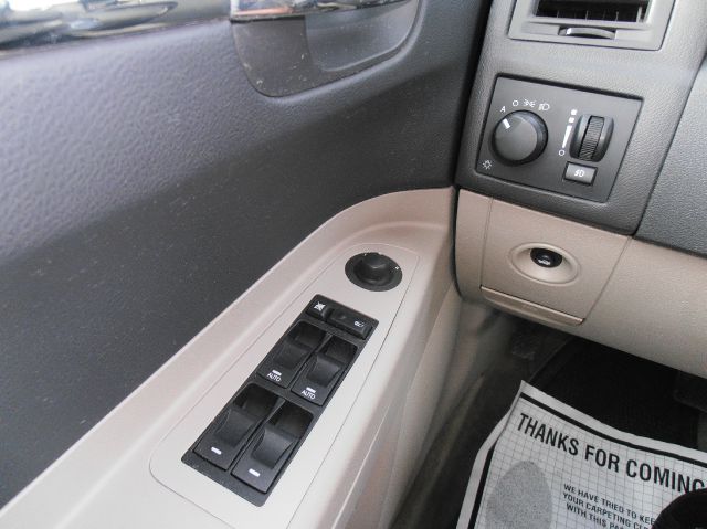 Chrysler 300C 2006 photo 3