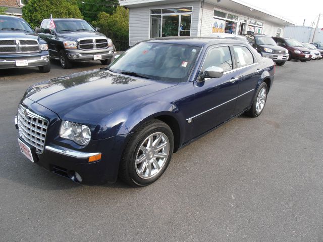 Chrysler 300C 2006 photo 9