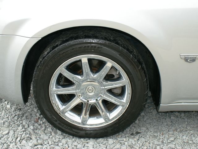 Chrysler 300C 2006 photo 3