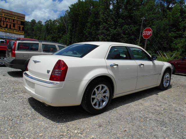 Chrysler 300C 2006 photo 3