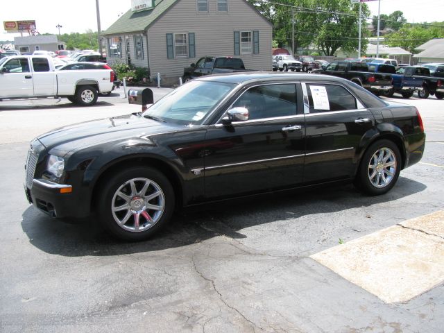 Chrysler 300C 2006 photo 8