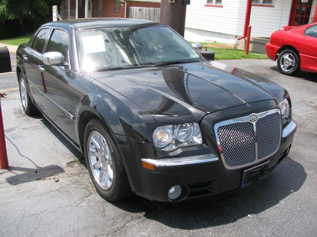 Chrysler 300C 2006 photo 9