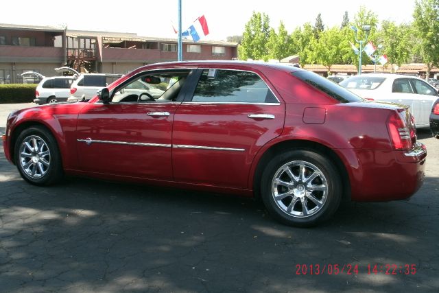 Chrysler 300C 2006 photo 10