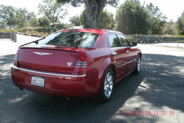 Chrysler 300C 2006 photo 9