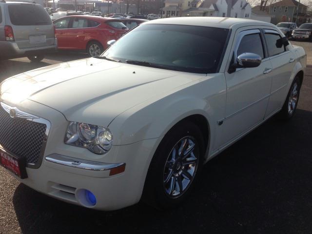 Chrysler 300C 2006 photo 4