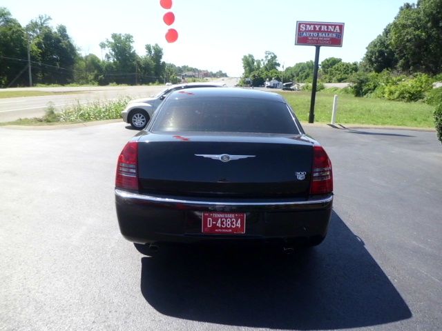 Chrysler 300C 2006 photo 4