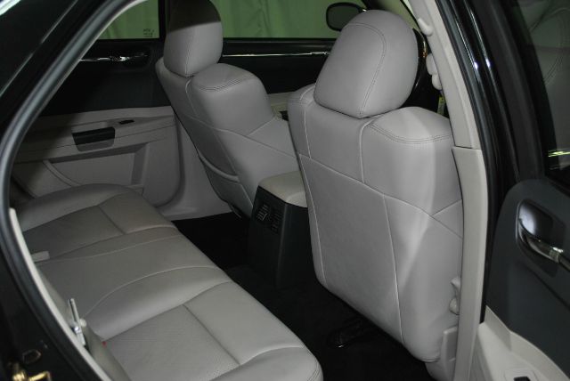 Chrysler 300C 2006 photo 5