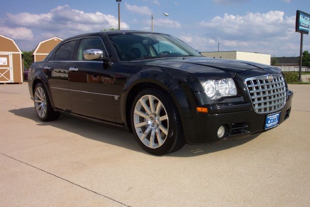 Chrysler 300C 2006 photo 2