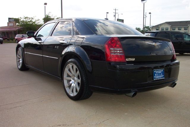 Chrysler 300C 2006 photo 3