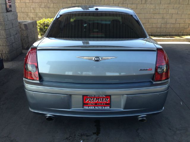 Chrysler 300C 2006 photo 3