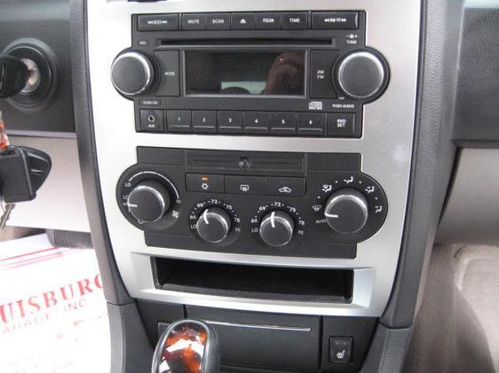 Chrysler 300C 2006 photo 5