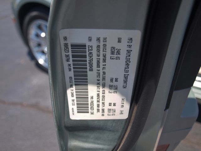 Chrysler 300C 2006 photo 11