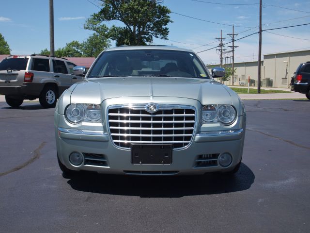 Chrysler 300C 2006 photo 7